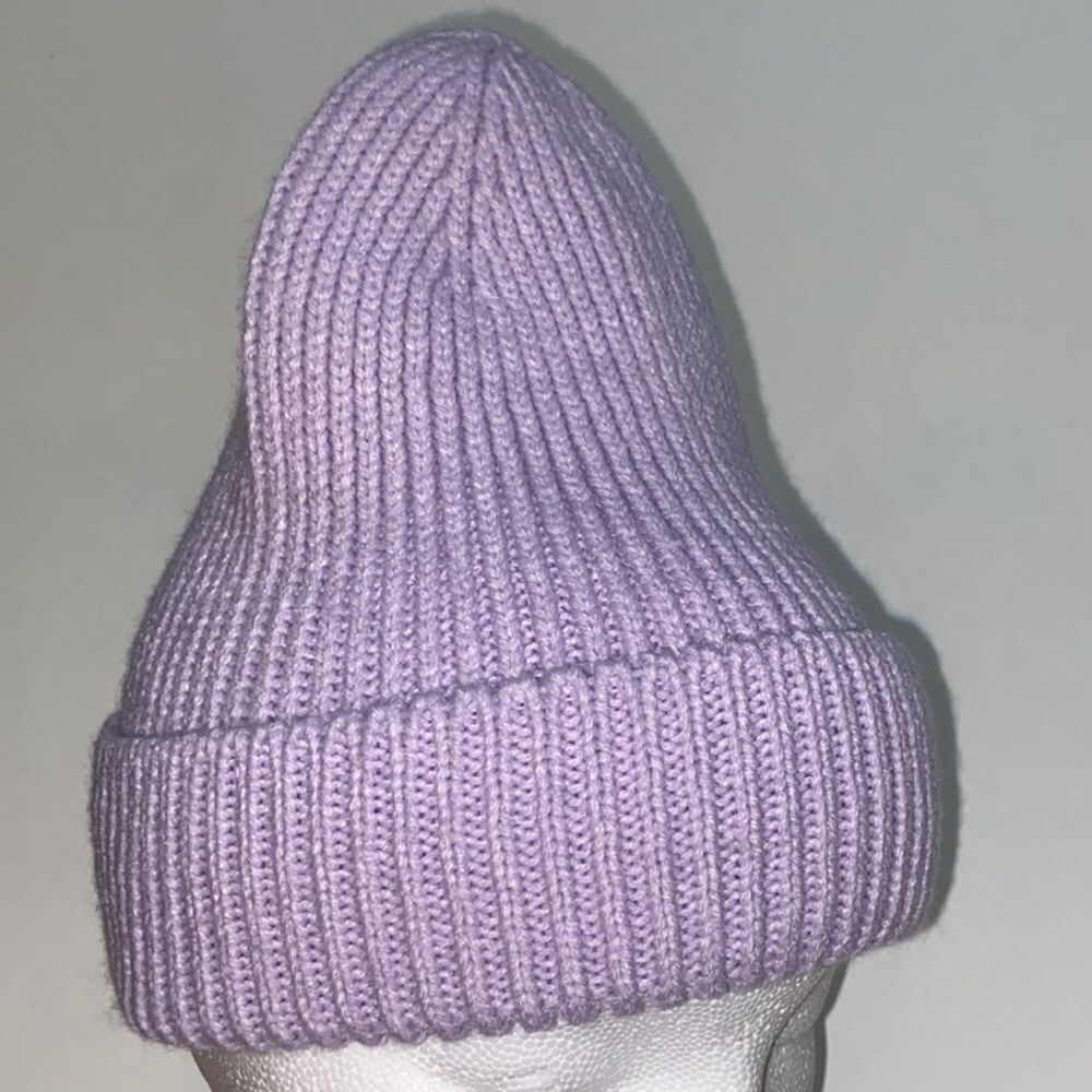 New 💯 Acrylic Woman Hat One Size